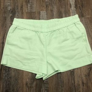 JCrew Factory 10 green pull-on short with pockets